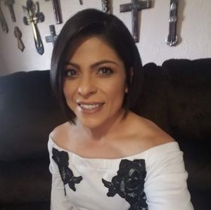 Meet your Posher, Edna